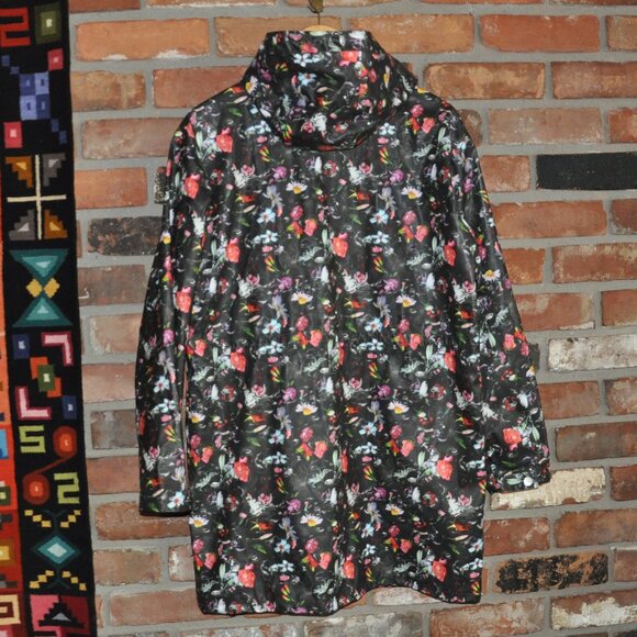 ONLY anno 1995 Waterproof Raincoat Black & Multi Color Floral Raincoat Hooded M - Picture 5 of 13